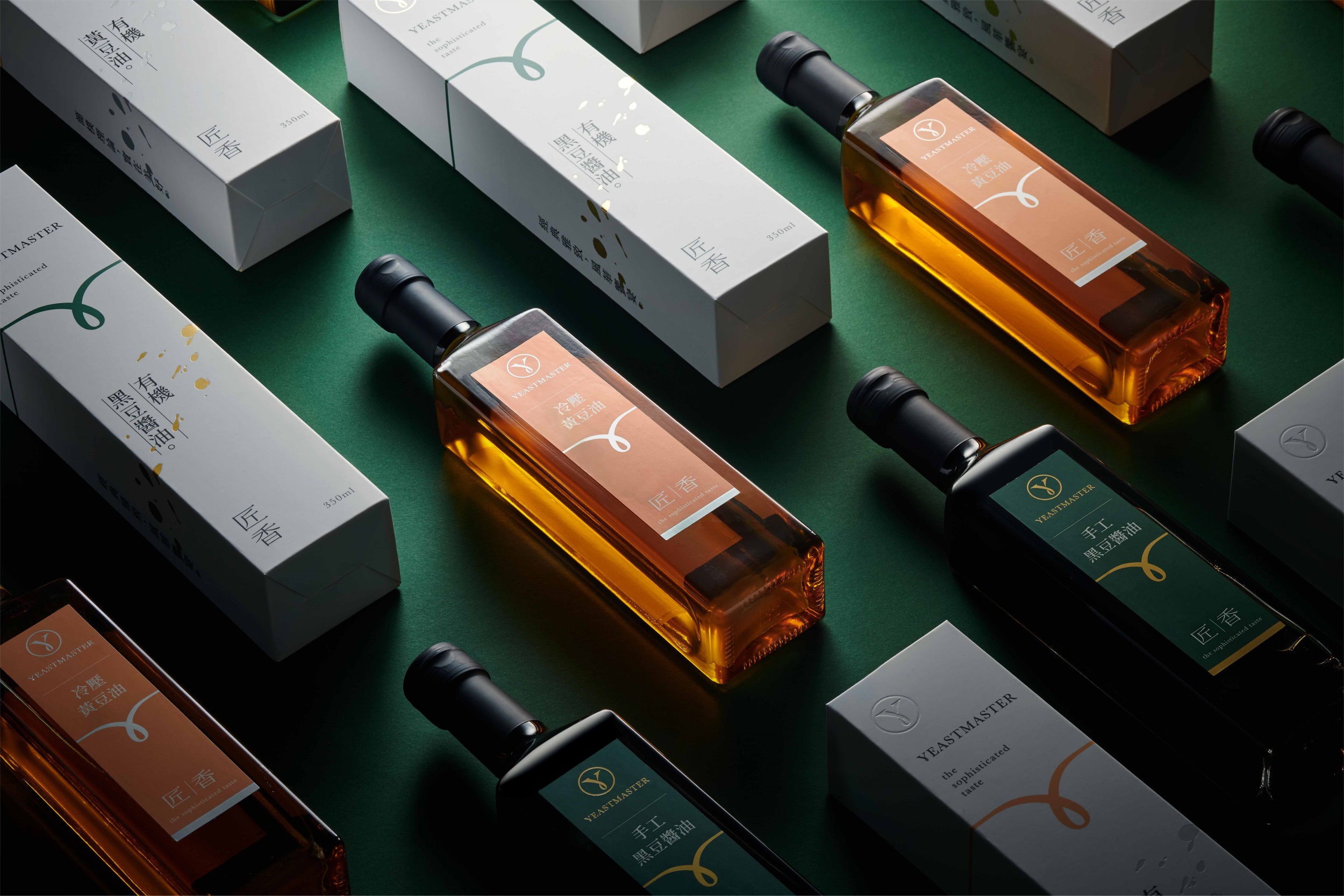 7df26ca9bf45157719fe4fab35325f9d1628348340.jpg 匠香 YEASTMASTER on Behance-2.jpg